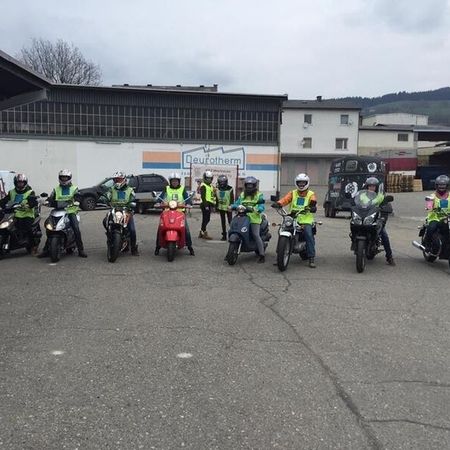 Grundausbildung am Übungsplatz